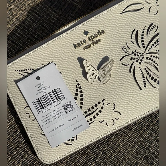 NWT! Kate Spade White Floral Leather cut Out Wristlet - Picture 7 of 8
